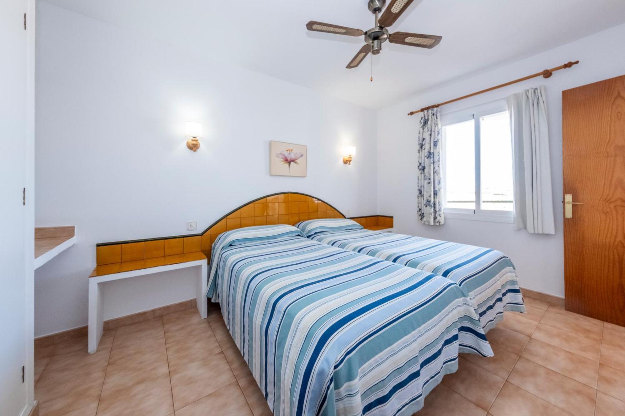 קאלה בלנקה Apartamentos Sol Ponent מראה חיצוני תמונה