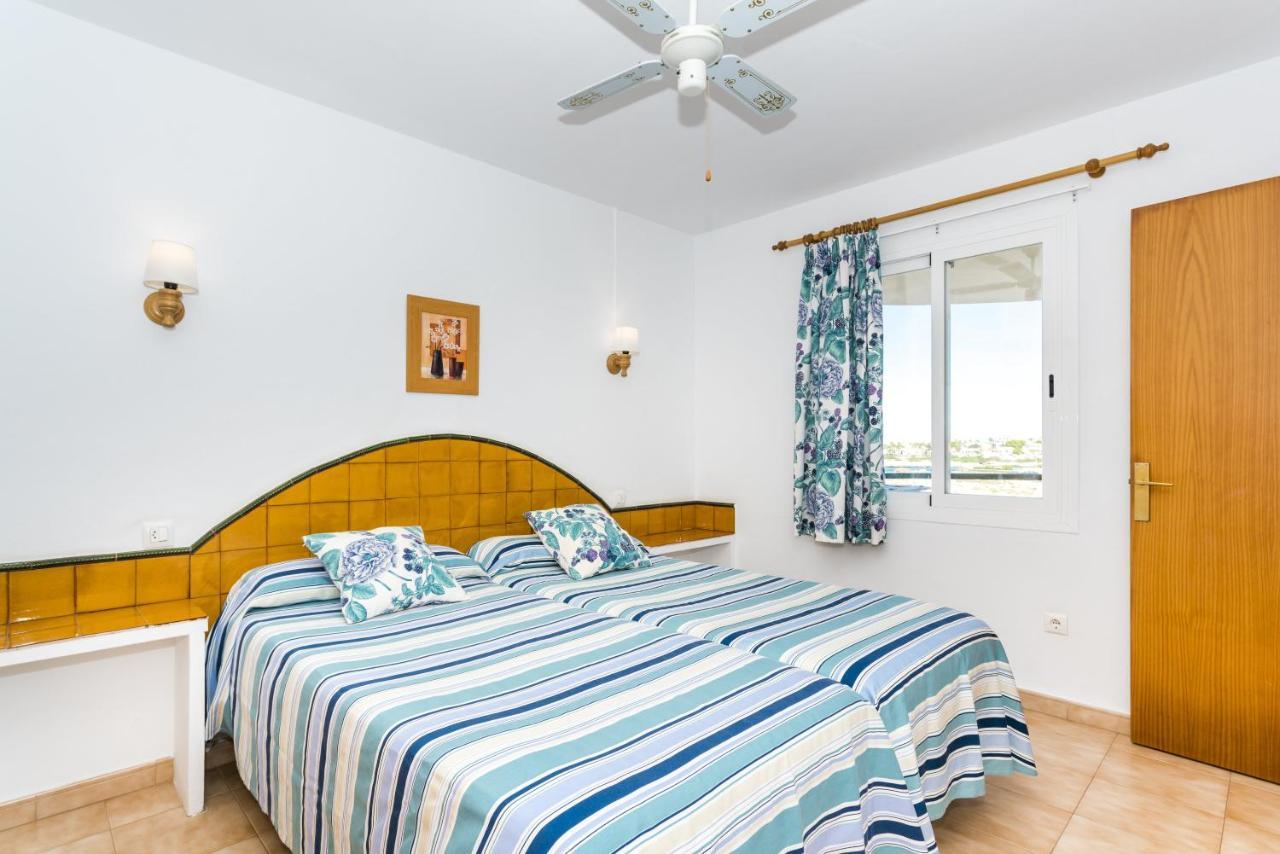 קאלה בלנקה Apartamentos Sol Ponent מראה חיצוני תמונה